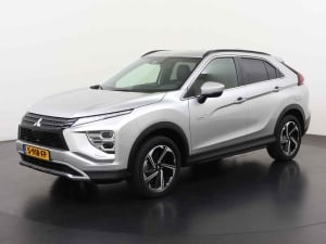 Mitsubishi Eclipse Cross 2.4 PHEV Intense+ 4WD Mitsubishi Eclipse Cross 2.4 PHEV Intense+ 4WD