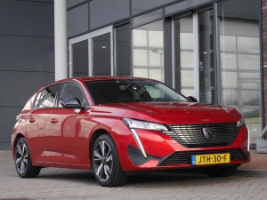 Peugeot 308 1.2 PureTech Allure Avantage