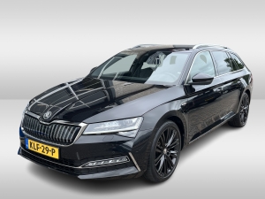 Škoda Superb Combi 1.4 TSI iV Laurin & Klement