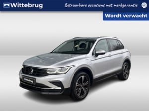 Volkswagen Tiguan 1.4 TSI eHybrid Style Business Volkswagen Tiguan 1.4 TSI eHybrid Style Business