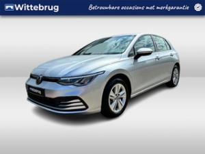 Volkswagen Golf 1.0 eTSI Life Business Volkswagen Golf 1.0 eTSI Life Business
