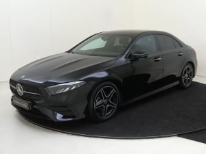 Mercedes-Benz A-klasse Limousine AMG Line 180 MHEV 150 pk Mercedes-Benz A-klasse Limousine AMG Line 180 MHEV 150 pk