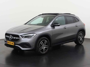 Mercedes-Benz GLA 250e Progressive Night