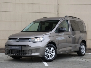 Volkswagen Caddy Combi Life 1.5 eHybrid 85 kW / 115 pk Volkswagen Caddy Combi Life 1.5 eHybrid 85 kW / 115 pk