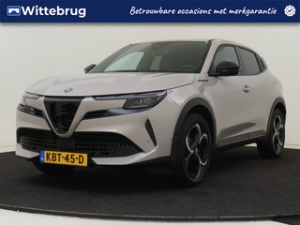 Alfa Romeo Junior 1.2 Turbo Hybrid Ibrida Speciale Alfa Romeo Junior 1.2 Turbo Hybrid Ibrida Speciale