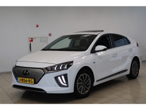 Hyundai IONIQ Premium 38 kWh Hyundai IONIQ Premium 38 kWh