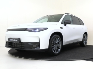 Leapmotor C10 REEV Design 28.4 kWh