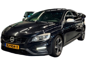 Volvo S60 2.0 D4 R-Design Volvo S60 2.0 D4 R-Design