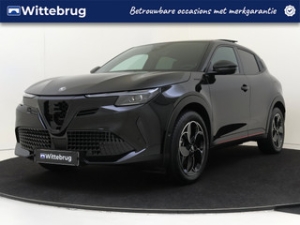 Alfa Romeo Junior Elettrica Speciale 54 kWh