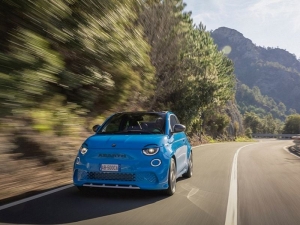 Abarth 500E Cabrio Electric Urban