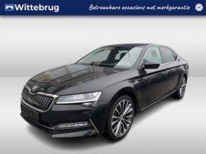 Škoda Superb 1.4 TSI iV Laurin & Klement