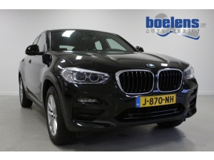 BMW X4 xDrive20i Executive Edition