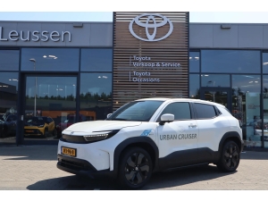 Toyota Urban Cruiser Executive 61 kWh