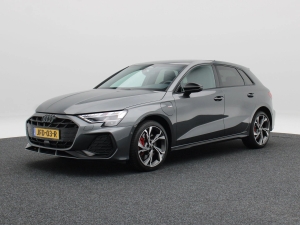 Audi A3 Sportback 45 TFSI e 272 pk S-Line Competition
