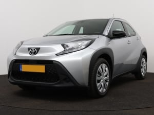 Toyota Aygo X 1.0 VVT-i Play