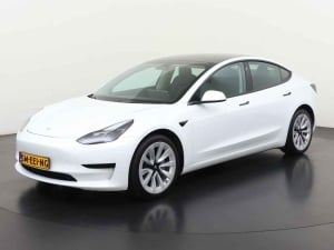 Tesla Model 3 Standard RWD Plus 60 kWh