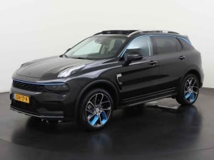 Lynk & Co 01 1.5 PHEV Plug-in Lynk & Co 01 1.5 PHEV Plug-in