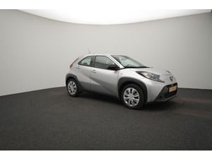Toyota AYGO X 1.0 VVT-I Play
