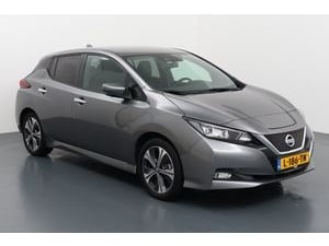 Nissan Leaf Tekna 40 kWh Nissan Leaf Tekna 40 kWh