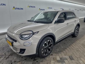 Fiat 600 1.2 Hybrid 100 La Prima 74 kW Fiat 600 1.2 Hybrid 100 La Prima 74 kW