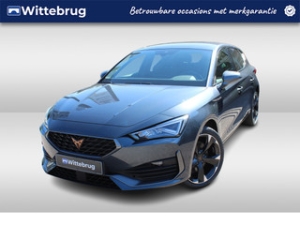 CUPRA Leon 1.4 e-Hybrid 204 pk Performance CUPRA Leon 1.4 e-Hybrid 204 pk Performance