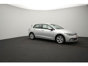 Volkswagen Golf 1.0 TSI 81 kW Life Volkswagen Golf 1.0 TSI 81 kW Life
