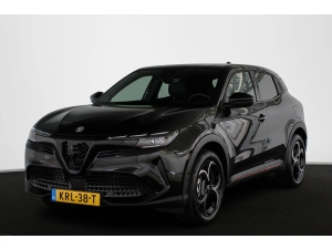 Alfa Romeo Junior 1.2 Turbo Hybrid Ibrida Speciale Alfa Romeo Junior 1.2 Turbo Hybrid Ibrida Speciale
