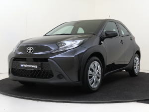 Toyota Aygo X 1.0 VVT-i Play
