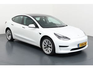 Tesla Model 3 RWD