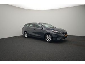 KIA Ceed Sportswagon 1.5 T-GDi DynamicLine KIA Ceed Sportswagon 1.5 T-GDi DynamicLine