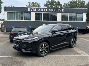 MG HS PHEV 1.5 Luxury MG HS PHEV 1.5 Luxury