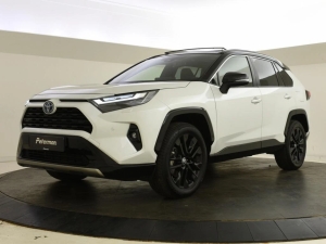 Toyota RAV4 2.5 Hybrid Style Bi Tone Toyota RAV4 2.5 Hybrid Style Bi Tone