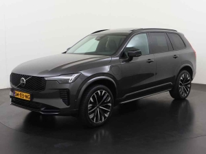 Volvo XC90 T8 Recharge AWD Ultra Dark 7p. Volvo XC90 T8 Recharge AWD Ultra Dark 7p.