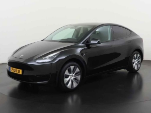 Tesla Model Y RWD 58 kWh Tesla Model Y RWD 58 kWh