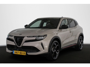 Alfa Romeo Junior 1.2 Turbo Hybrid Ibrida Speciale Alfa Romeo Junior 1.2 Turbo Hybrid Ibrida Speciale