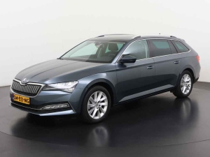 Škoda Superb Combi 1.4 TSI iV Business Edition Škoda Superb Combi 1.4 TSI iV Business Edition