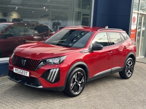 Peugeot 2008 1.2 Turbo 100 pk Allure Peugeot 2008 1.2 Turbo 100 pk Allure