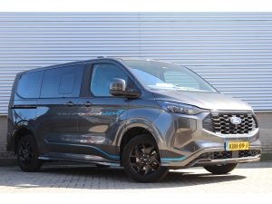 Ford Tourneo Custom PHEV L1H1 Sport Ford Tourneo Custom PHEV L1H1 Sport