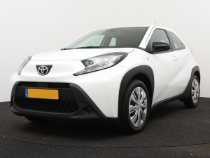 Toyota Aygo X 1.0 VVT-i S-CVT Play
