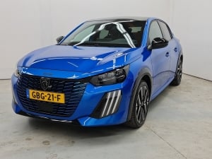 Peugeot e-208 51kWh 156 GT Drive Assist+ Navi Vision Pano Peugeot e-208 51kWh 156 GT Drive Assist+ Navi Vision Pano