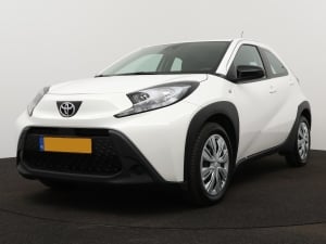 Toyota Aygo X 1.0 VVT-i Play