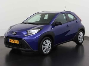 Toyota Aygo X 1.0 VVT-i Play