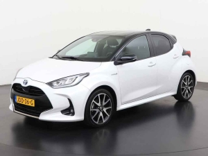 Toyota Yaris 1.5 Hybrid Executive Bi-Tone