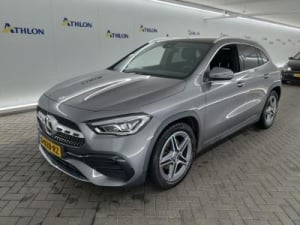 Mercedes-Benz GLA 180 AMG Line 100kW